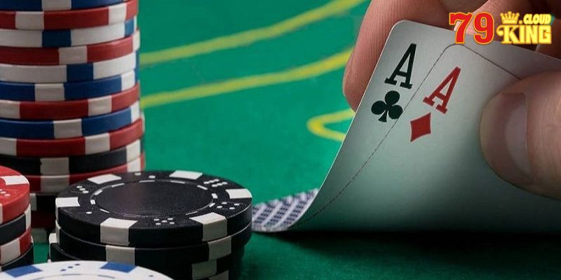 Tổng quan về cách chơi bài poker